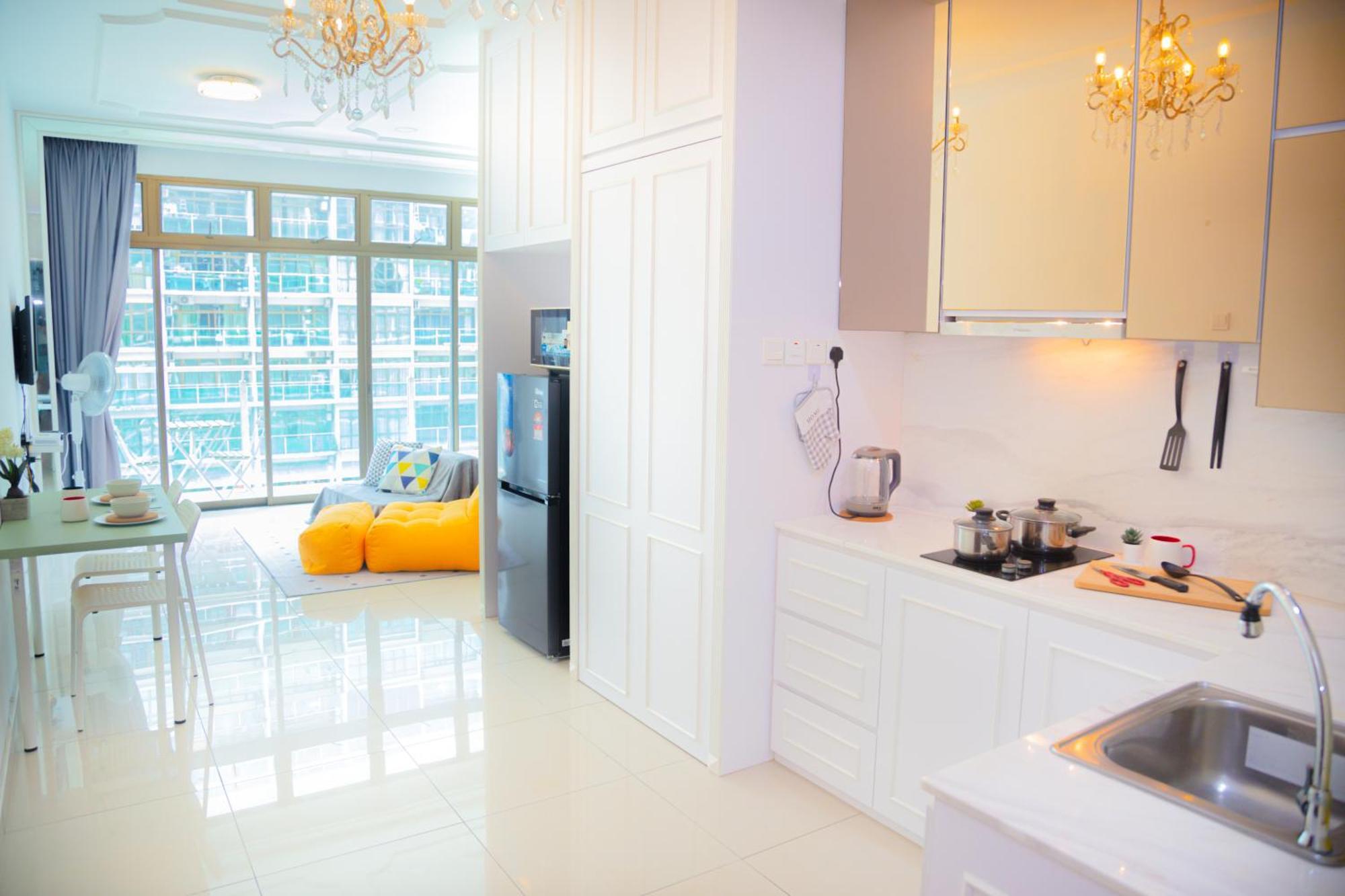Apartemen -garden View- Mount Austin Aeon Ikea 10 Mins - A13a *